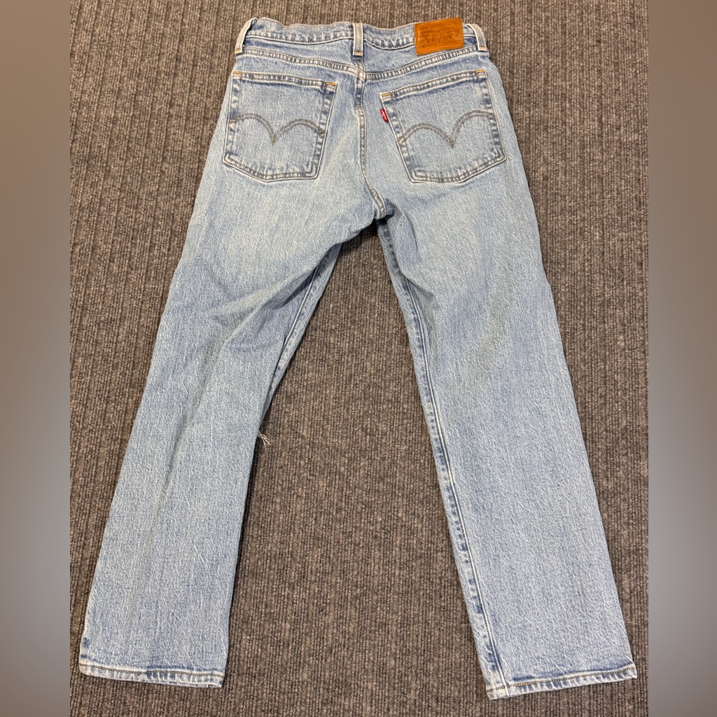 Levis Wedgie Straight Jeans 2626